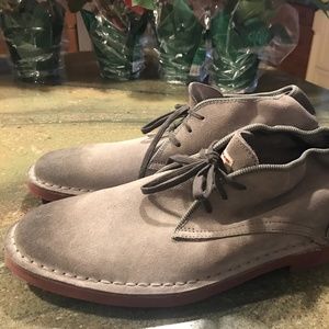 Calvin Klein men’s chukka boots size 11